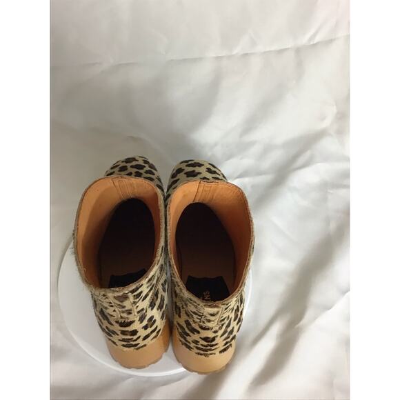 Swedish Hasbeens Women Leopard print Ankle Block Heel Clogs Sz 37/7US NWOB - Picture 6 of 13